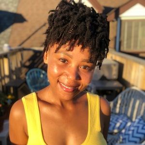 Meet your Posher, Zalie